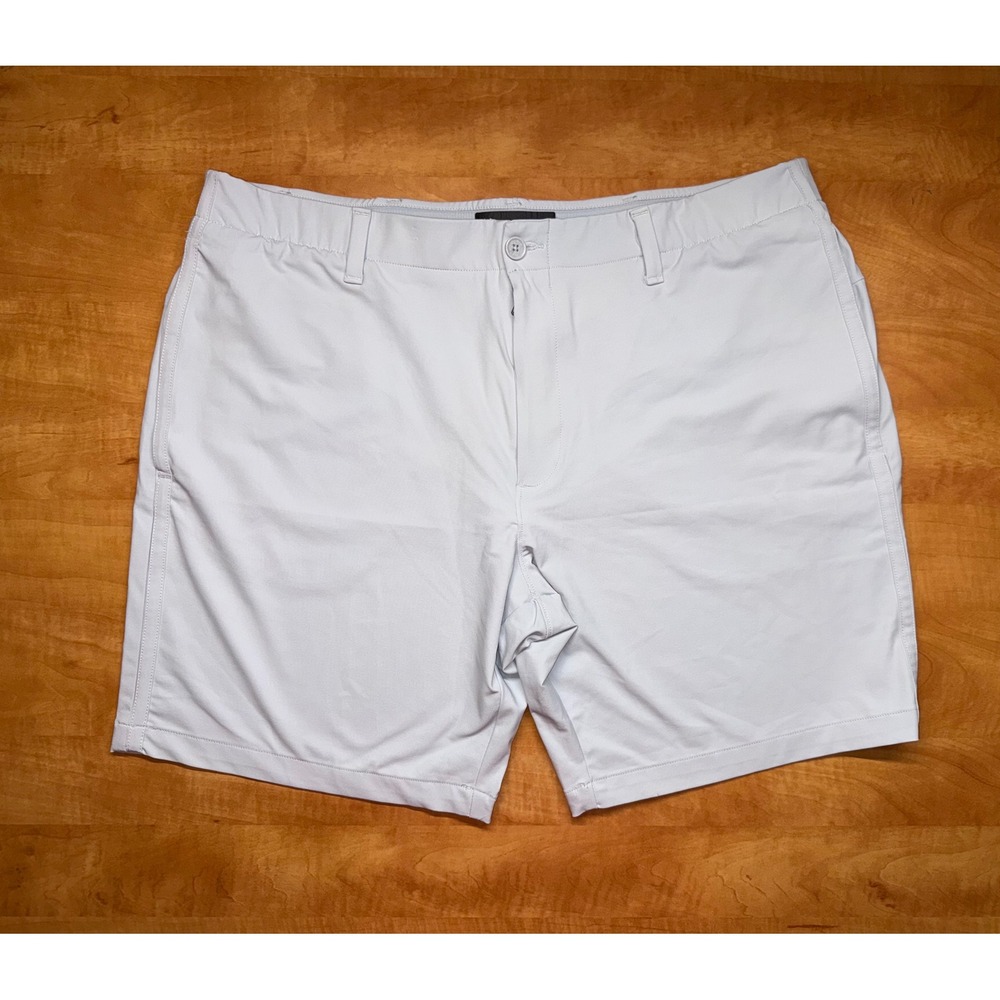 Under Armour Mens Golf Shorts Gray Size 42 Flat Front Performance Stretch
